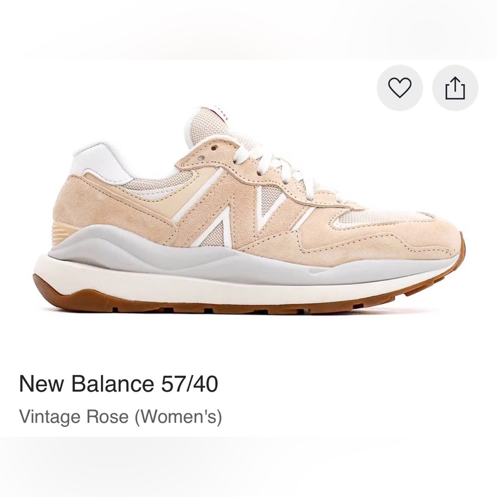 New Balance Cream Sneakers Suede Mesh Design